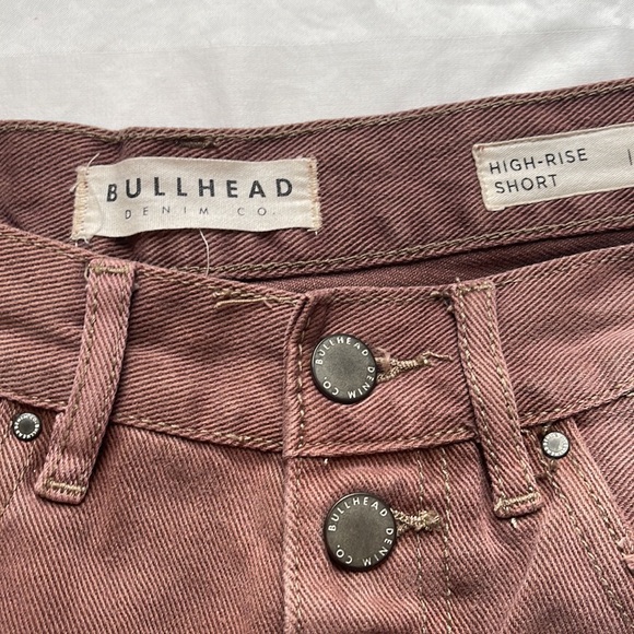 Bullhead High Rise Denim Shorts Brown Frayed Bottom SIZE 26 Like New Condition - Picture 5 of 6